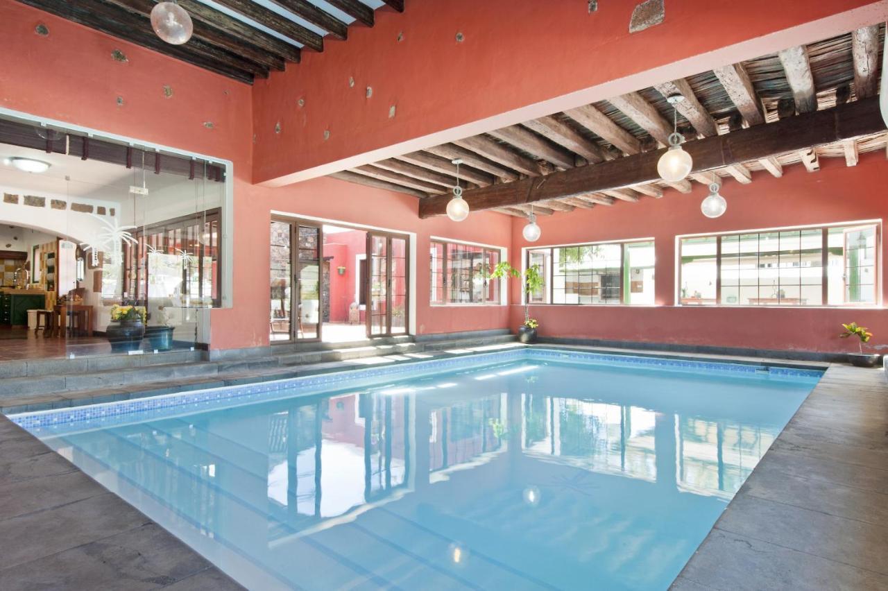Luxe Villa Haria Private Indoor Pool By PVL Buitenkant foto